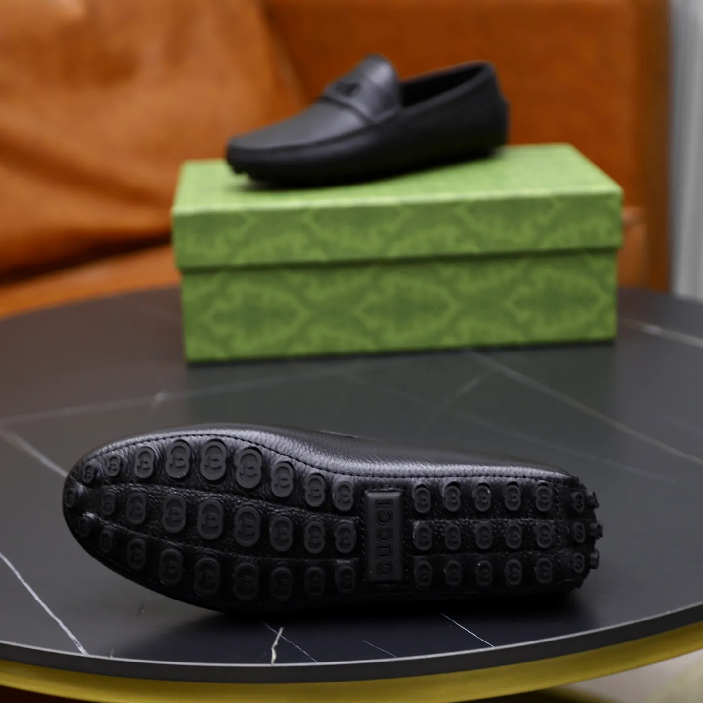 Ex-factory price: 480💰【GUCCI】Gucci ⚠️High-end men’s driving and pedal series ⚠️38-44 (customized for 45) ⚠️All original cowhide leather! Thick and soft! Made entirely of calfskin lining! Rubber sheet anti-slip beanie sole! Three-dimensional package technology! Fashionable and classic! Handicrafts! Original high quality! Feel free to compare!